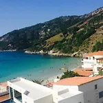 Full Apartment With Sea View